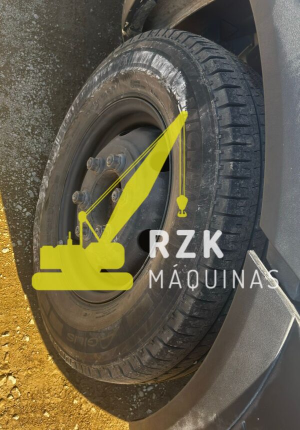 CAMINHÃO BAU 3/4 IVECO DAILY 35S14 CS - 2011/12 - Image 13