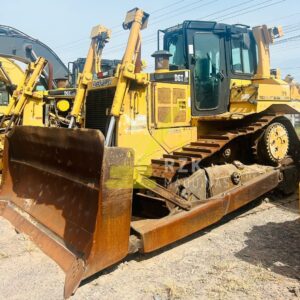 TRATOR DE ESTEIRA CATERPILLAR D6T XL - 2013